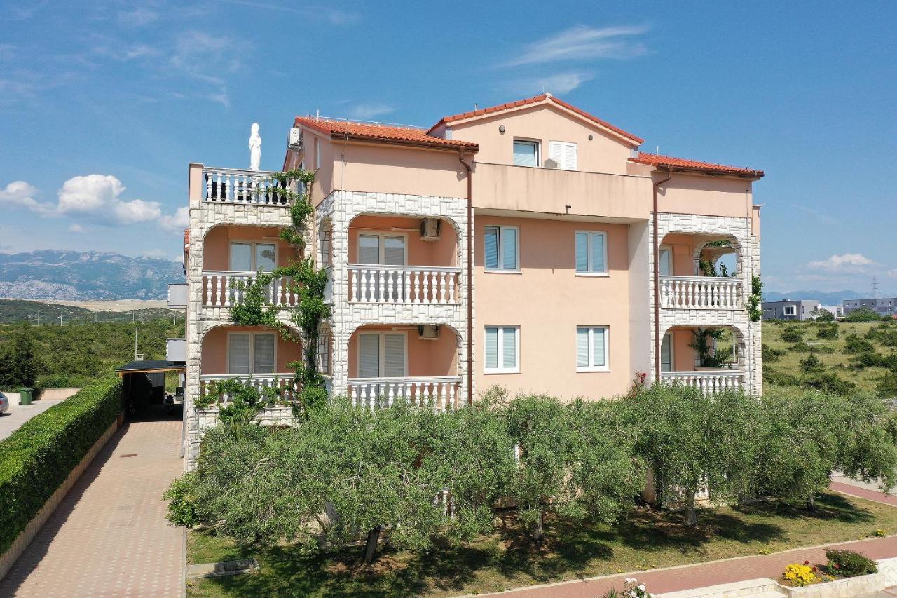 Apartments Peris Resort Novaglia Esterno foto