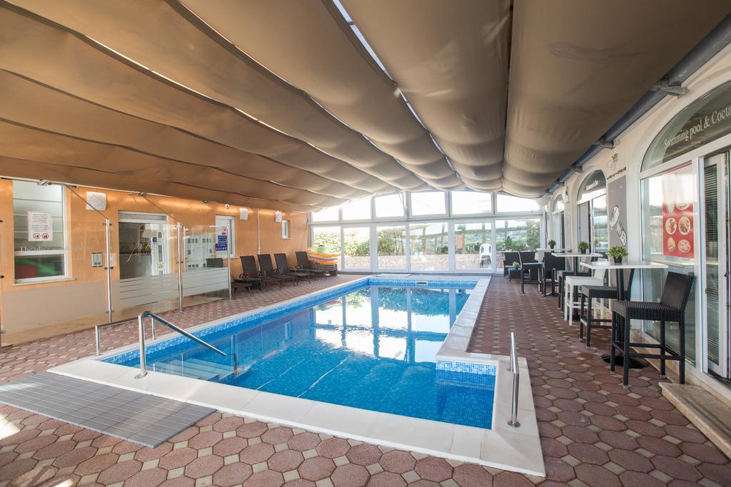 Apartments Peris Resort Novaglia Esterno foto